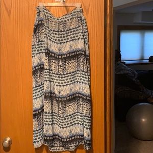 Split skirt